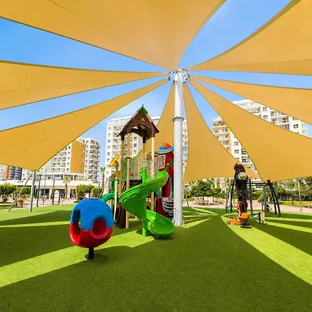 Family Designer Long Caesar Apartment *